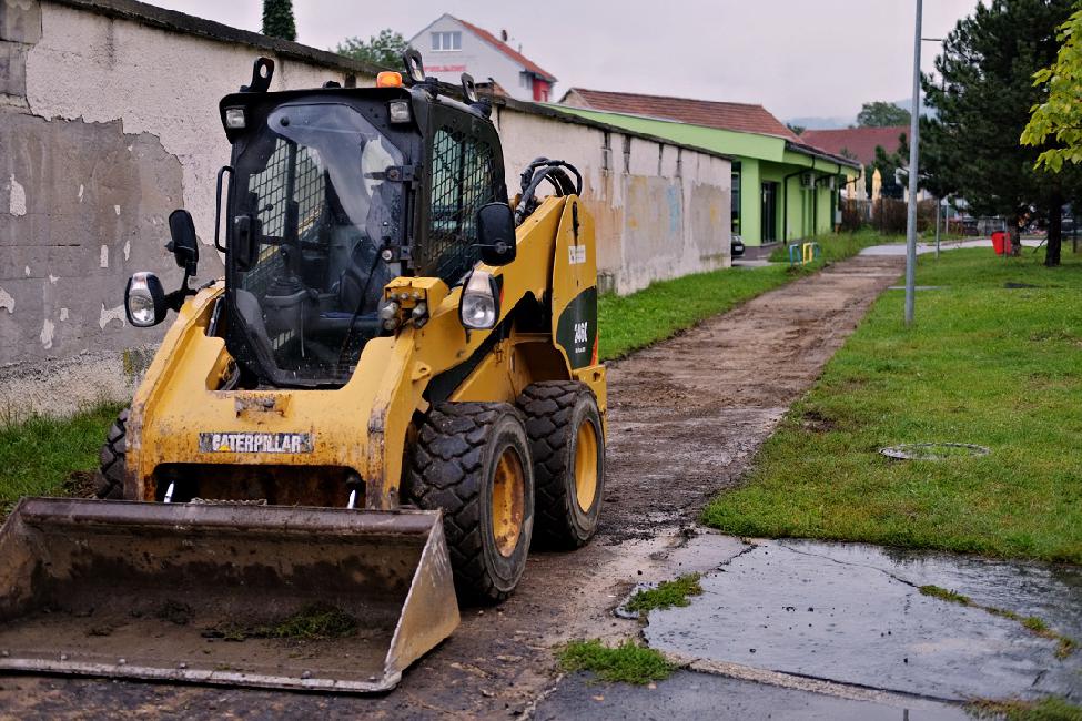Oprava chodníka